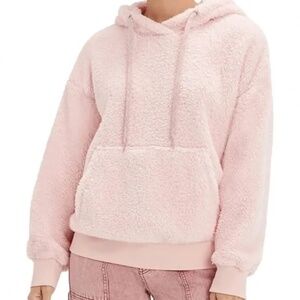 Like New UGG Loyra Sherpa Hoodie in Pink Blush Size Small